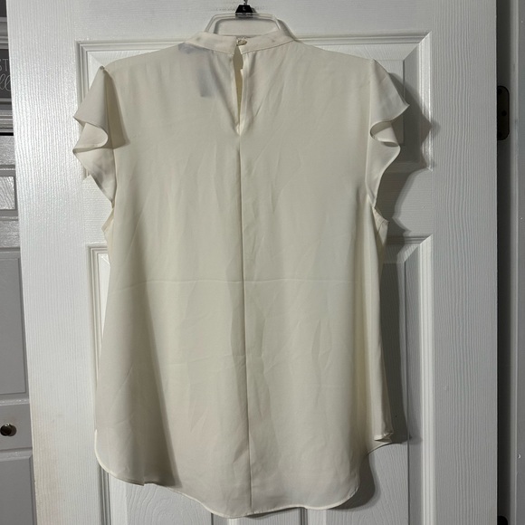 NWT Expresss Crocheted Lace Front Blouse - Picture 7 of 16